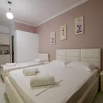 Villa Entire In *