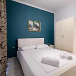 Entire In Ksamil