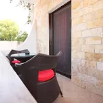 Entire In Villa *