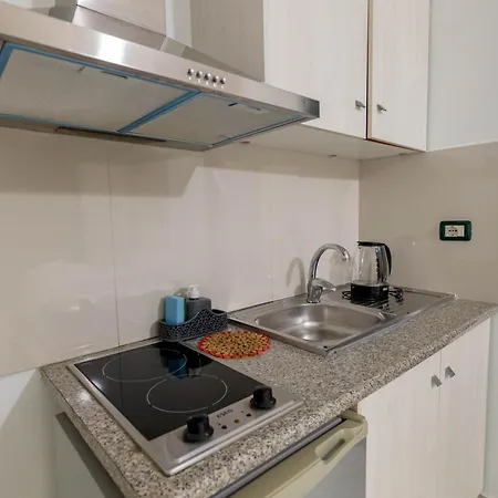 Apartment Flower Garden Ksamil
