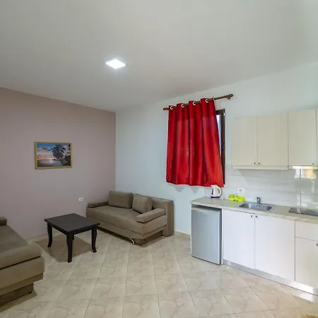 Entire In Villa *
