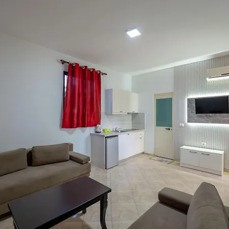 Apartment Flower Garden Ksamil