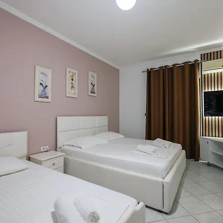 Flower Garden Apartment *