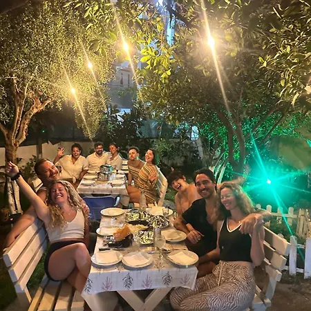 Entire In Εξαμίλιο