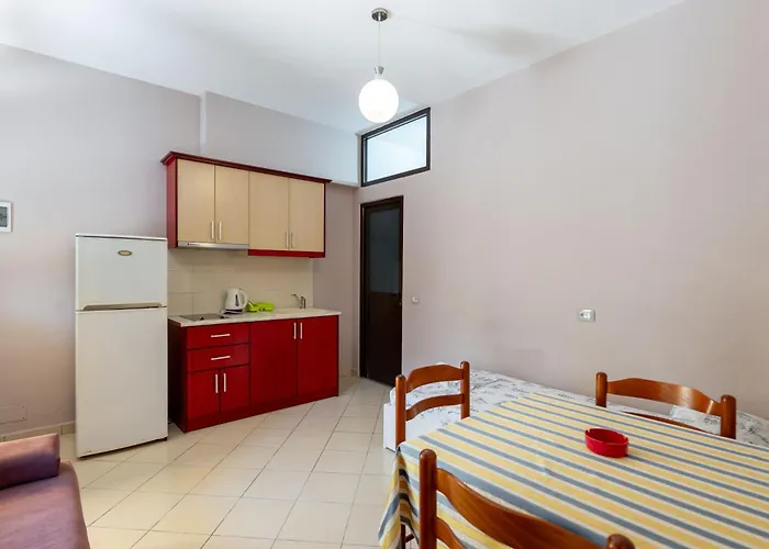 Entire In Villa Ksamil